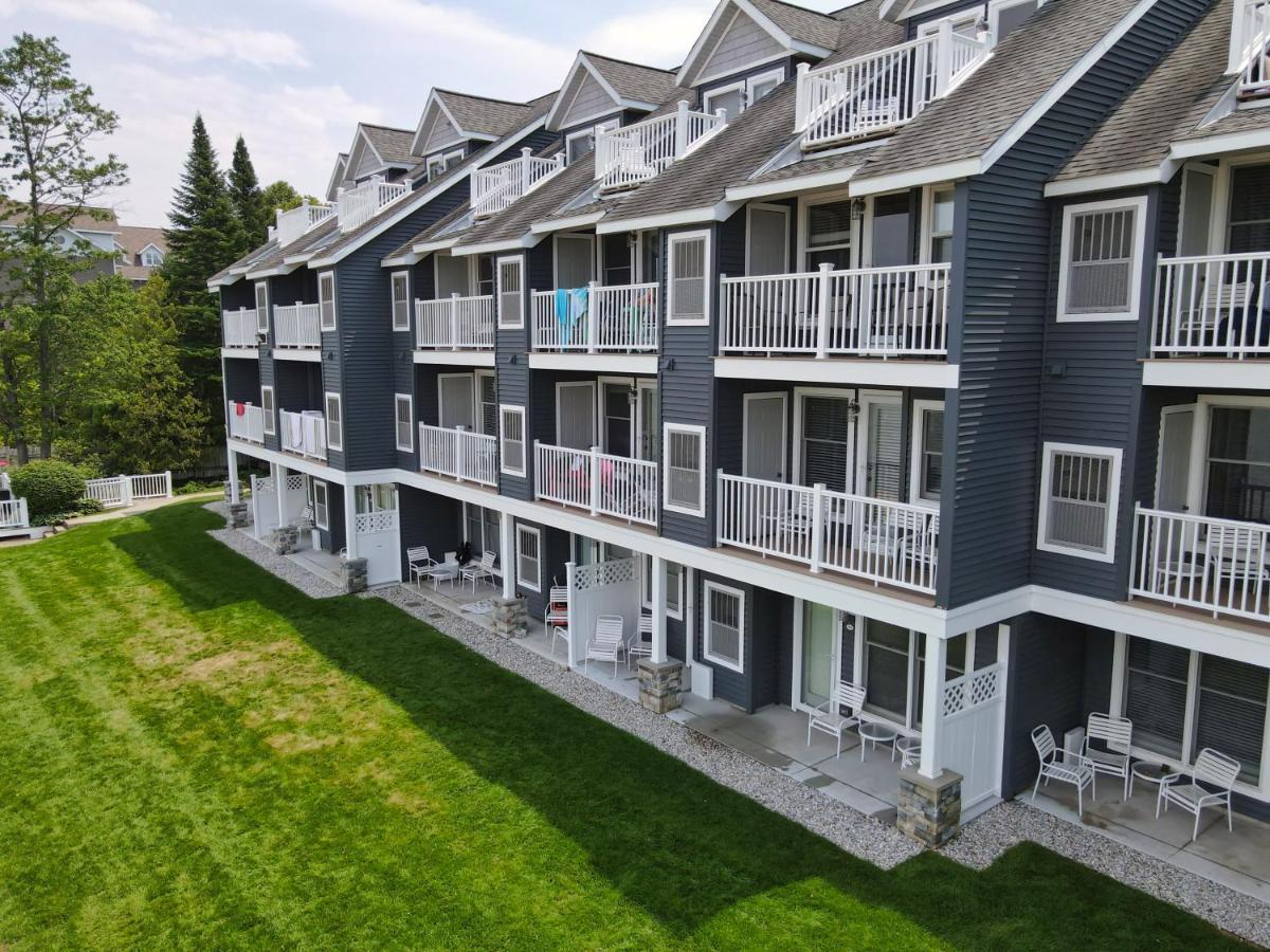 103 North Shore Inn Traverse City Eksteriør billede